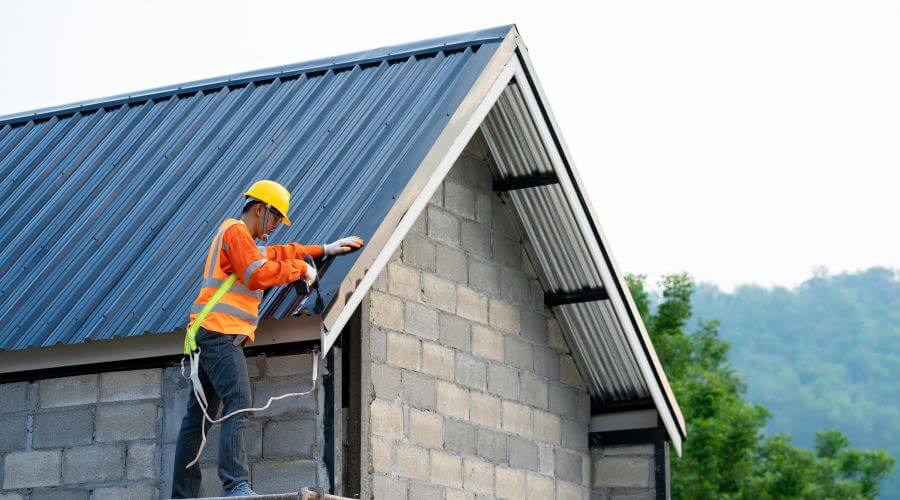 Expert top industrial roofings services in New Holstein, WI